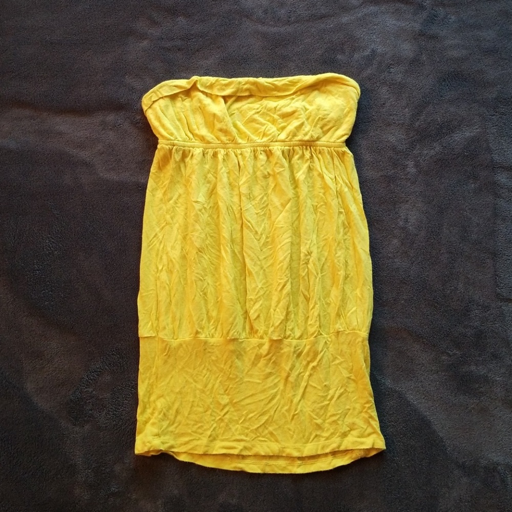 Yellow tube top